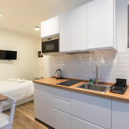 Apartman I Host - Pomponazzi Rosa Milánó