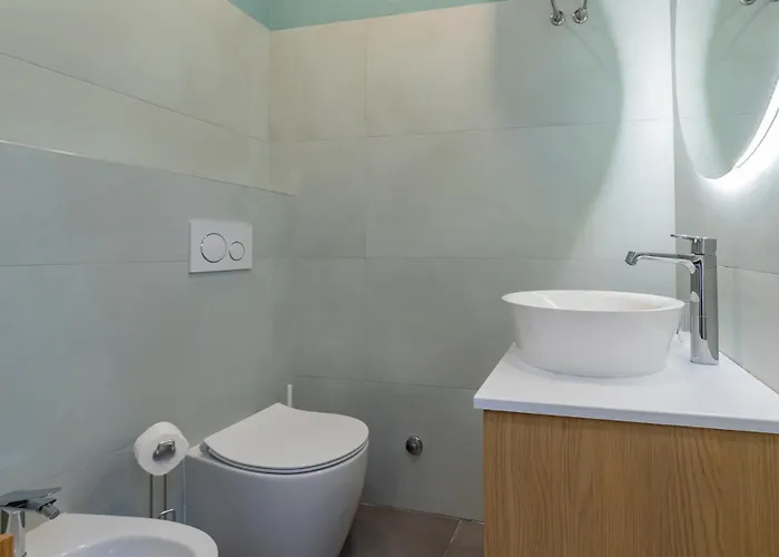 I Host - Pomponazzi Rosa アパート